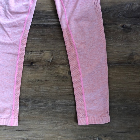 Gymshark Ombré Seamless Legging - Picture 5 of 8